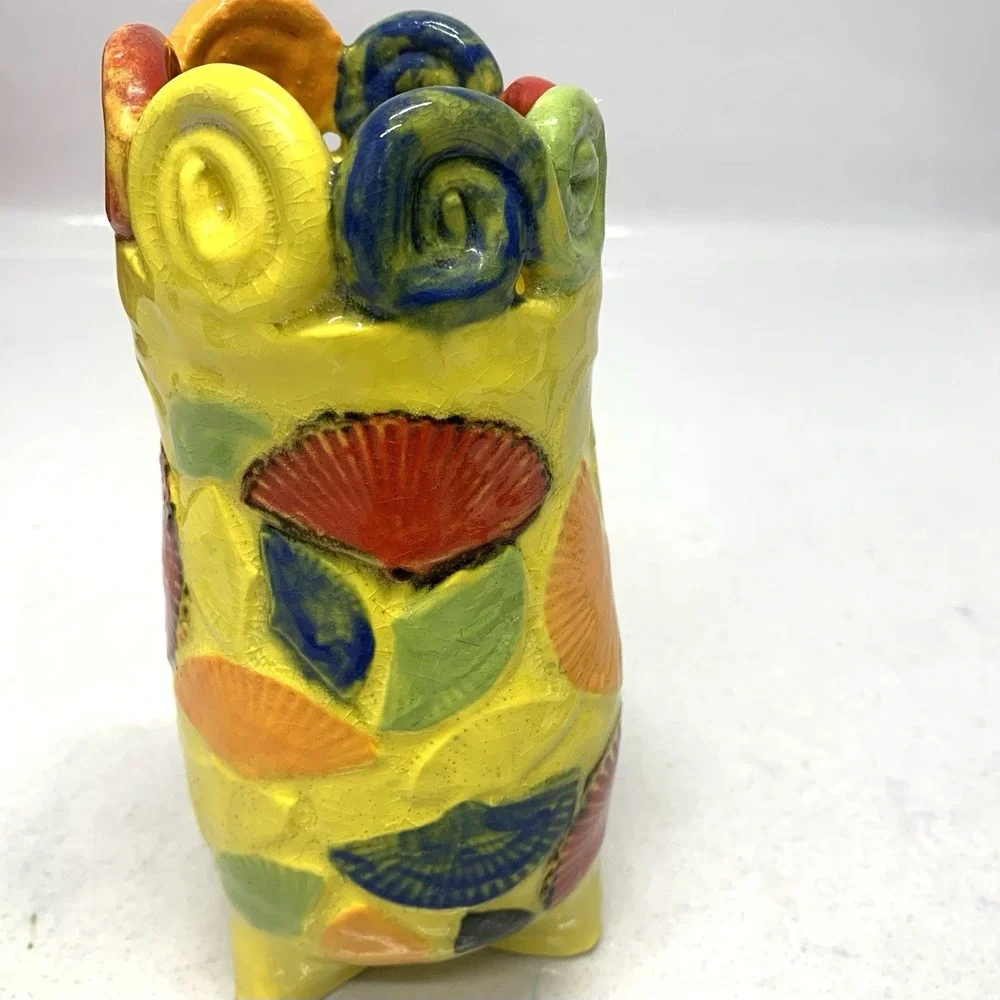 Art Pottery Vase Colorful Seashells Scallop Edge‎ Hand Made Yellow Red